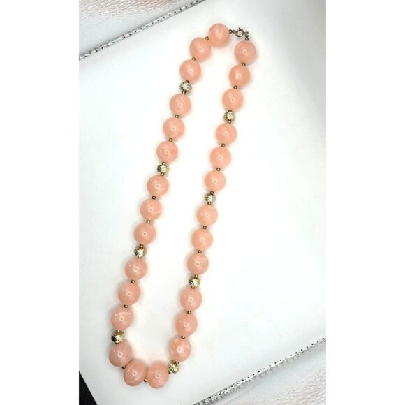 Gorgeous Vintage Pale Pink Glass Necklace with Gold bead Spacers 1940s - Picture 6 of 8